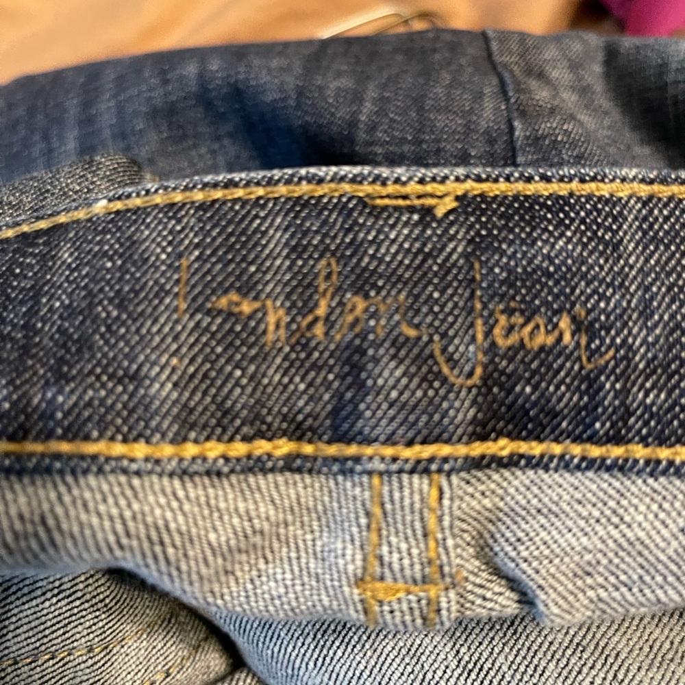 London Jean - Picture 2 of 2
